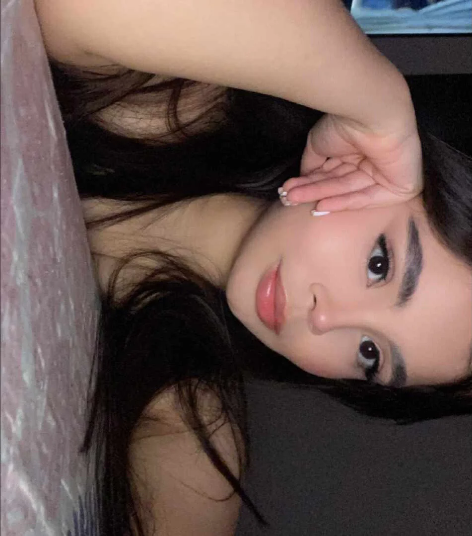 XXX Porn Photo of Nude IsabellaAllen 12