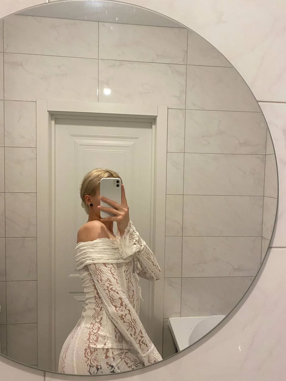 XXX Porn Photo of Nude Lilly_lllll 4