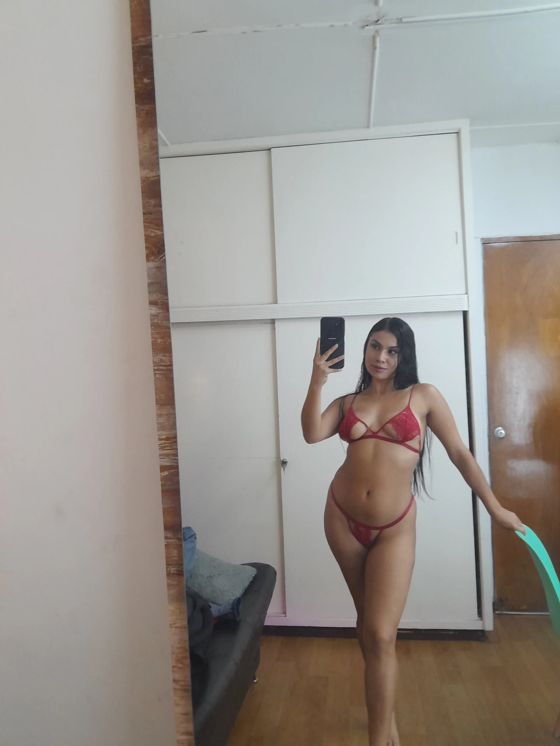 XXX Porn Photo of Nude ValenSuarez25 3