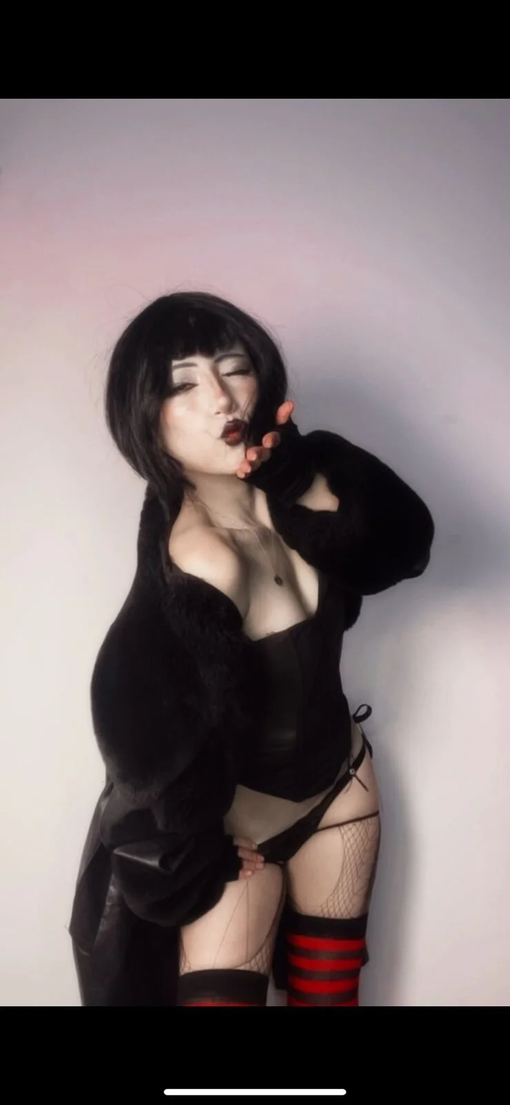 XXX Porn Photo of Nude Vampgyal 27
