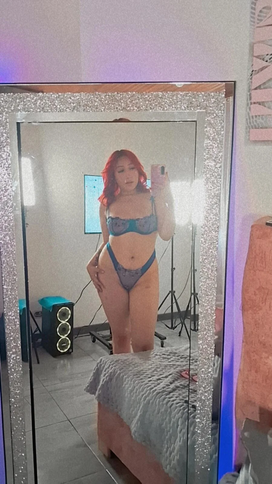 XXX Porn Photo of Nude juliethaa_ 5