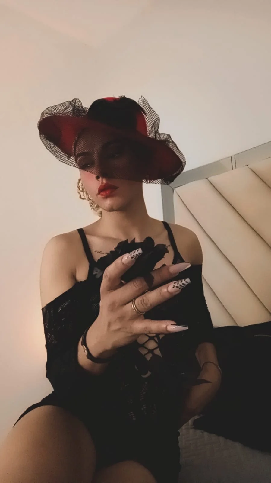 XXX Porn Photo of Nude Maiskeen_Zamara 16