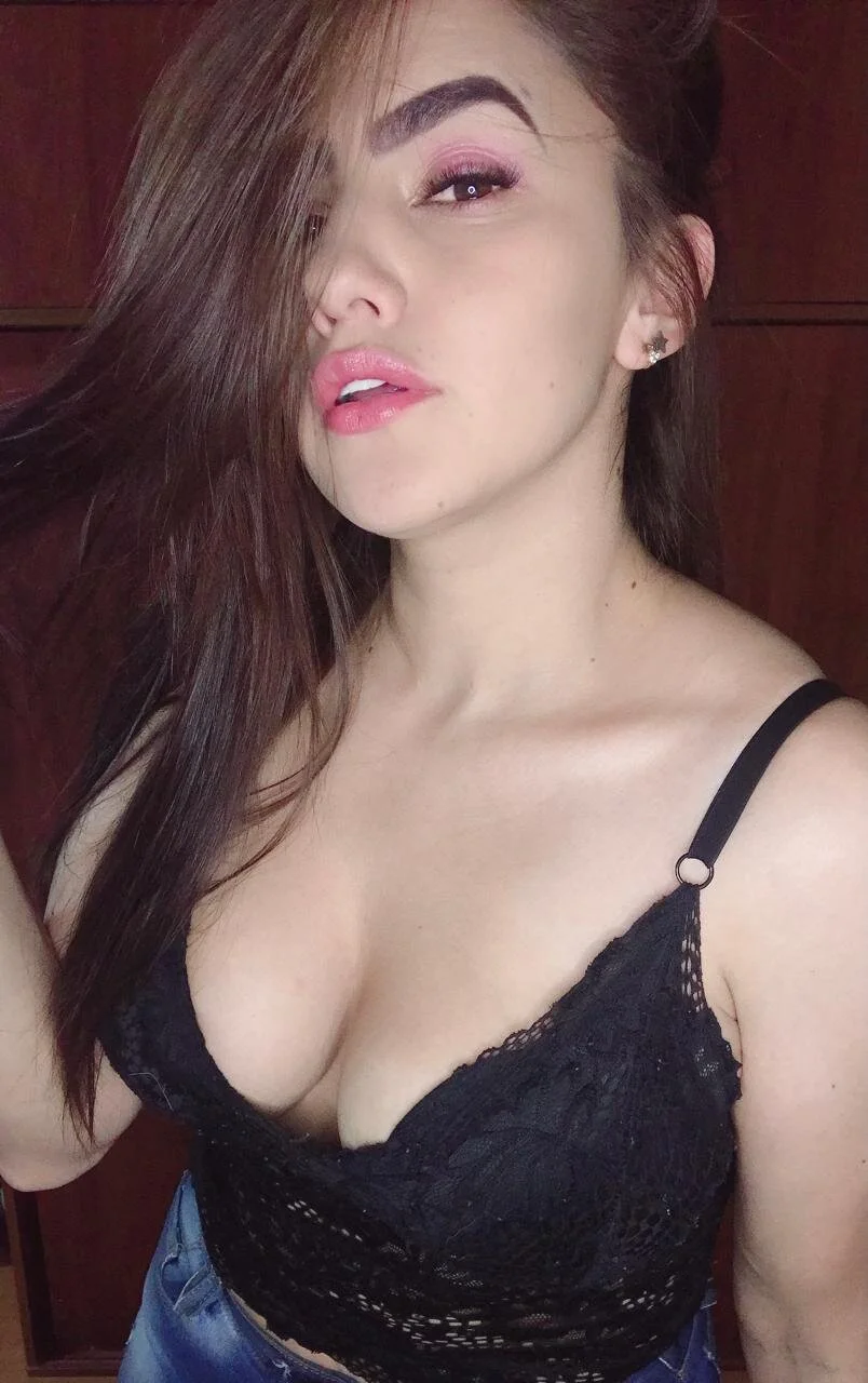 XXX Porn Photo of Nude Lu_perez 5