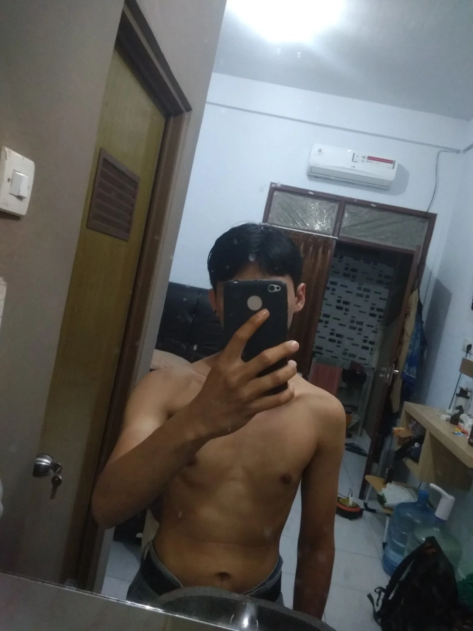 XXX Porn Photo of Nude Rudy_smalldick 3