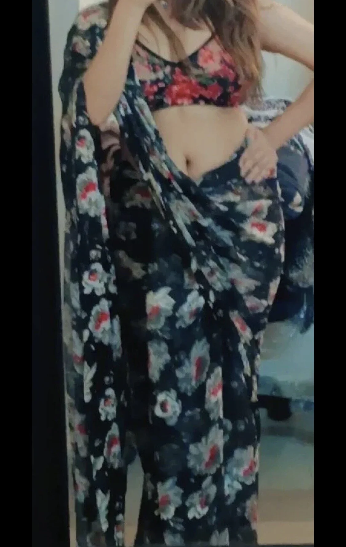 XXX Porn Photo of Nude Aayaat__ 1