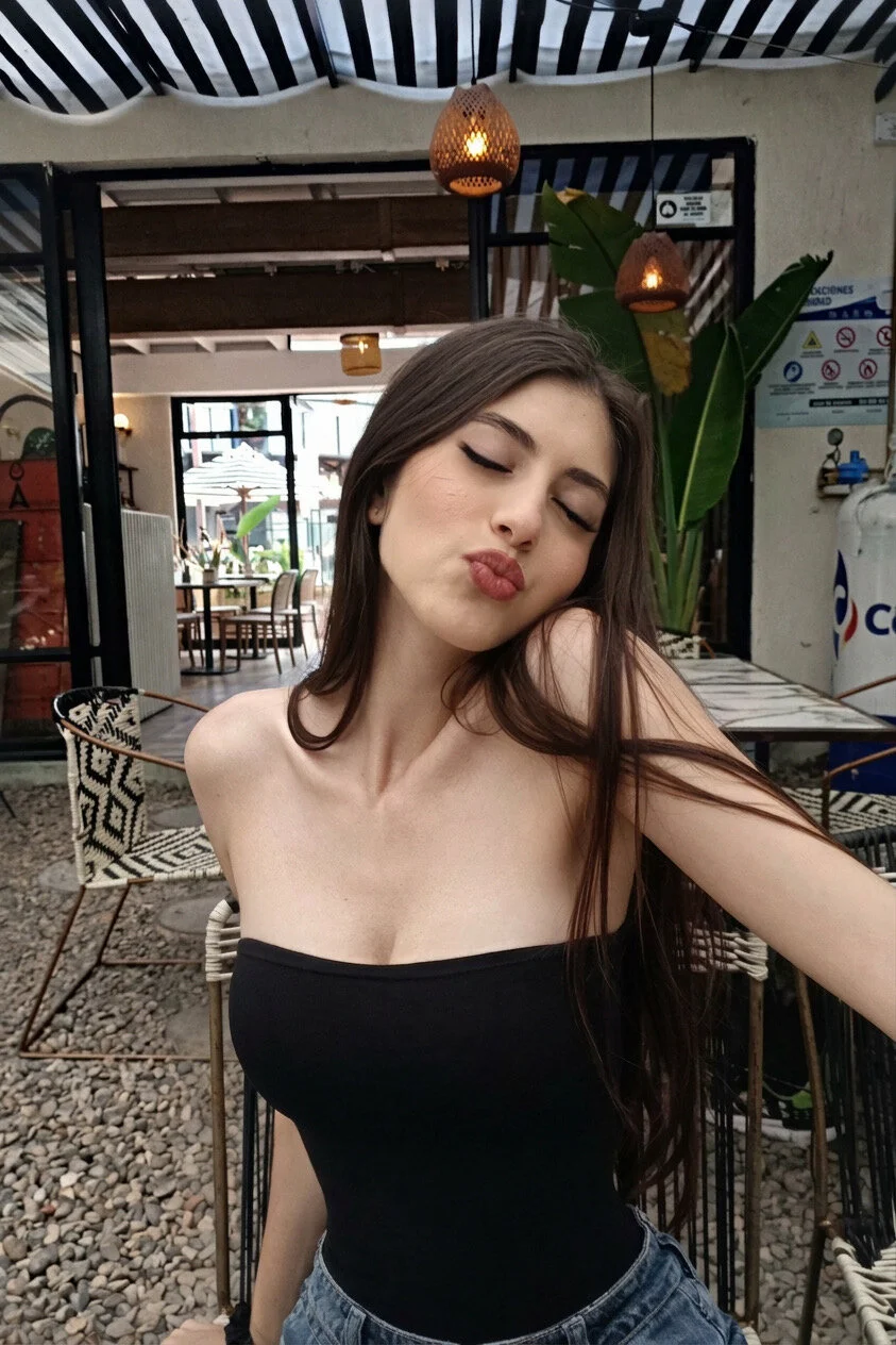 XXX Porn Photo of Nude AlessiaLuxx 2