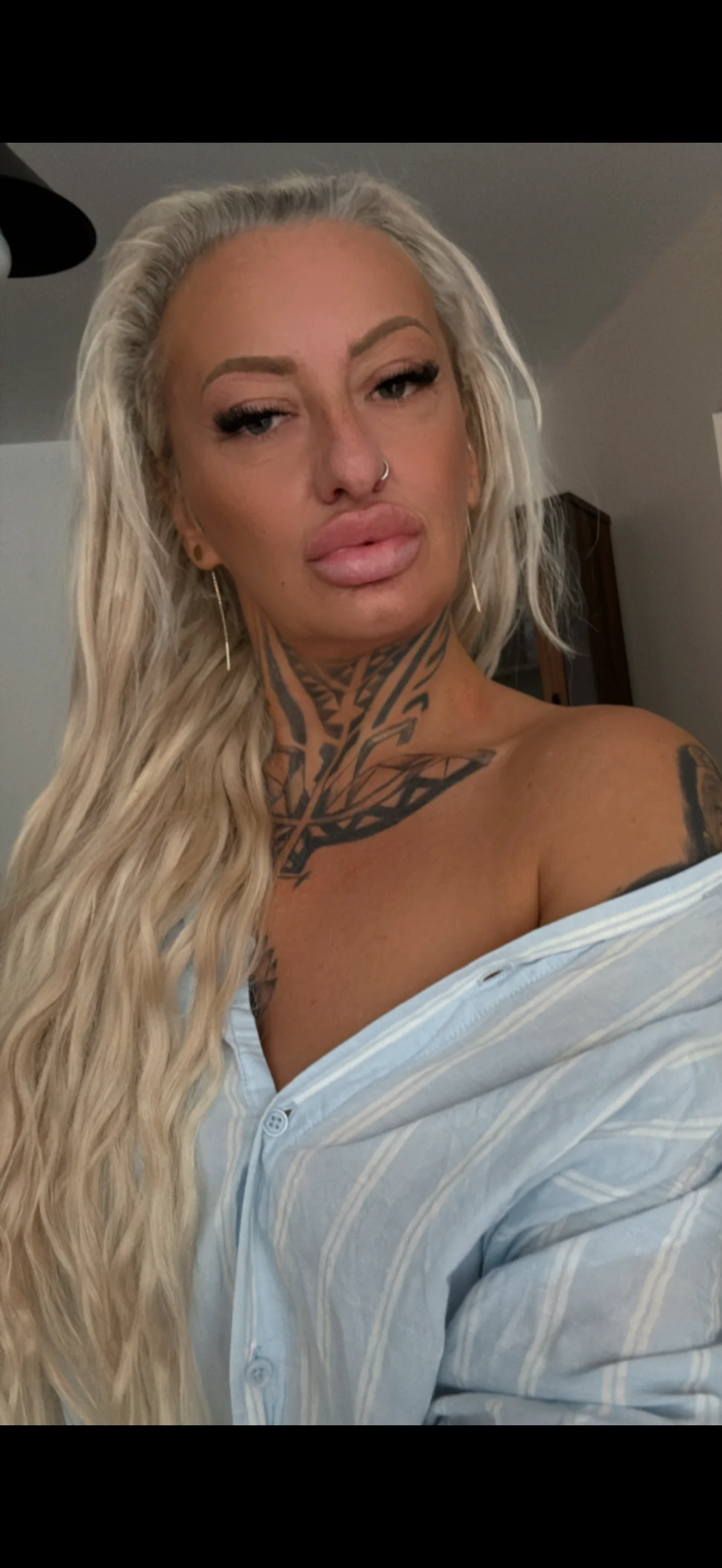XXX Porn Photo of Nude wowblue83 11