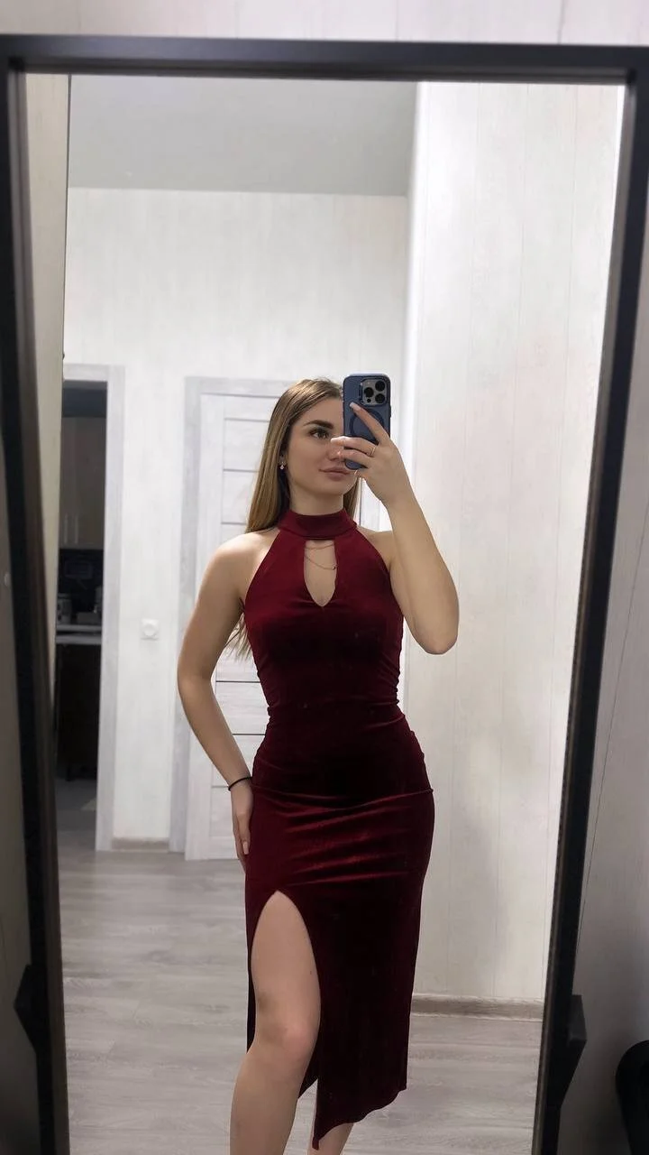XXX Porn Photo of Nude CharaVaz 3