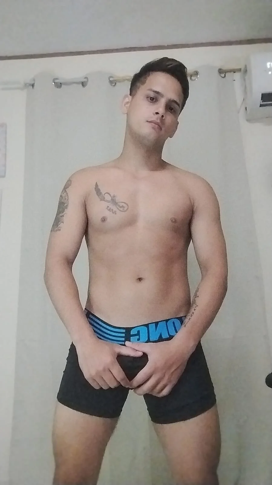 XXX Porn Photo of Nude sexy_andres01 7