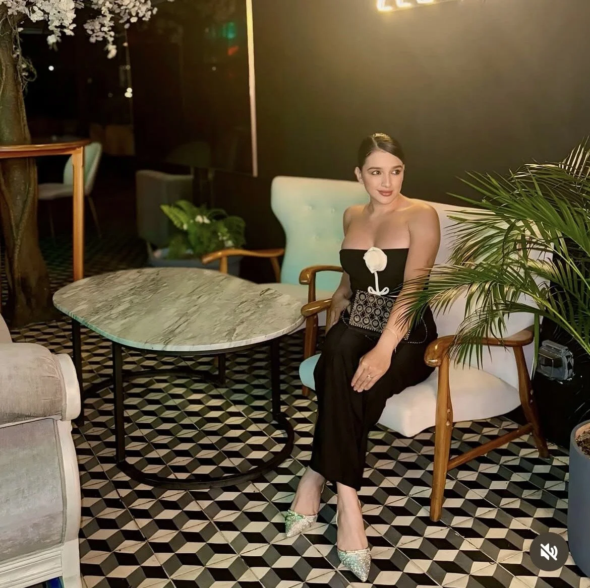XXX Porn Photo of Nude Violett_hott_ 35