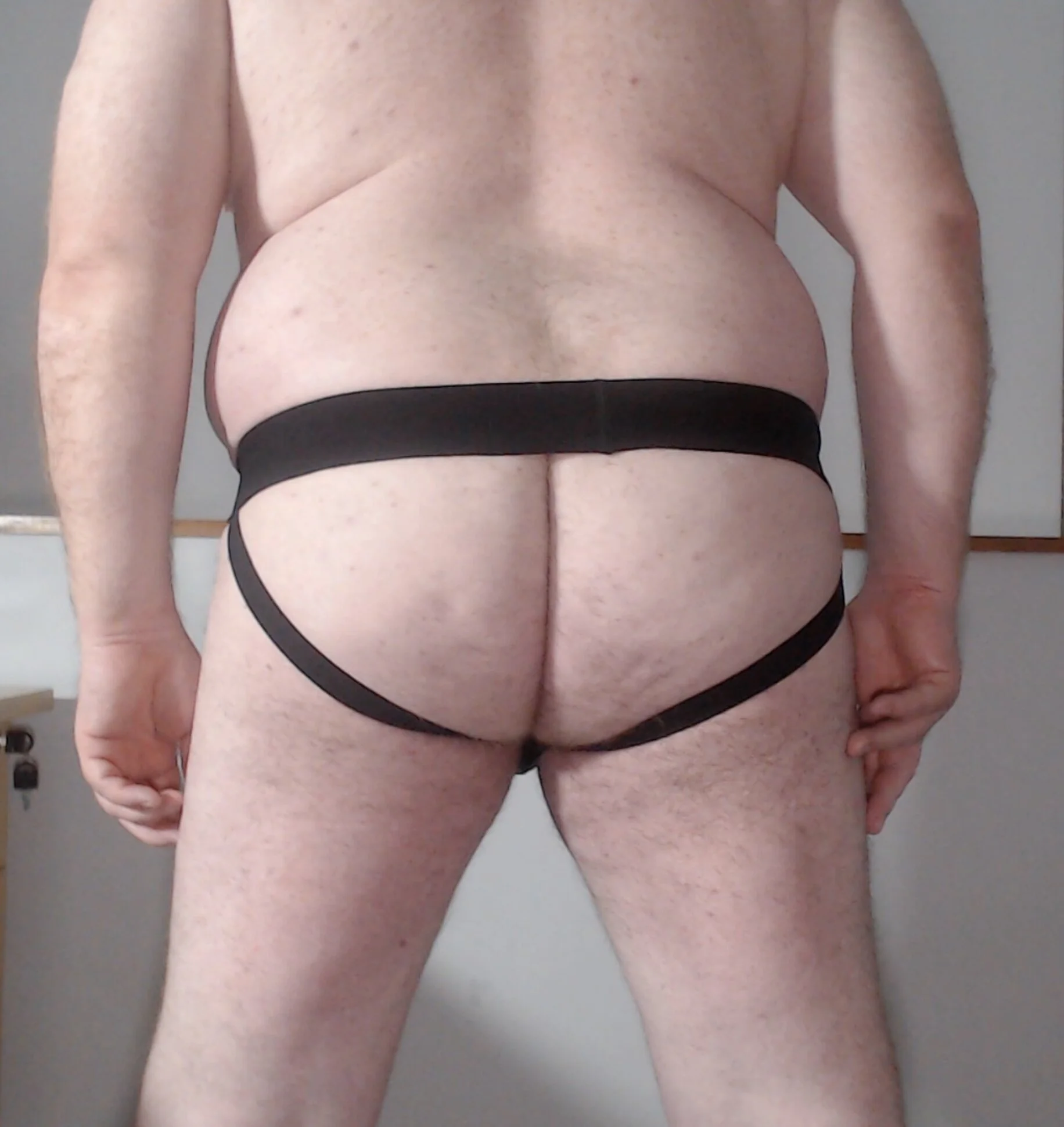 XXX Porn Photo of Nude newbieanalyst69 1