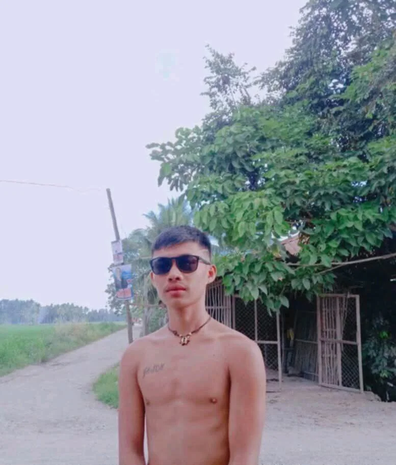 XXX Porn Photo of Nude urasianjason 4