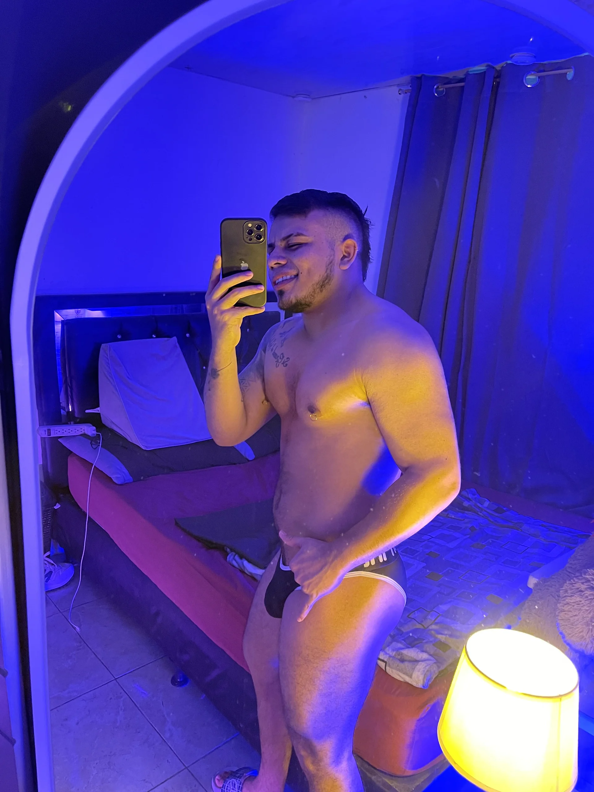 XXX Porn Photo of Nude Naughty_Charly 218
