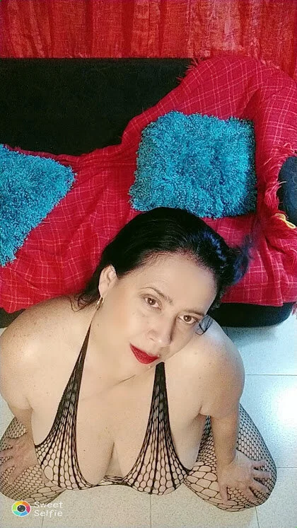 XXX Porn Photo of Nude camilareyest 7