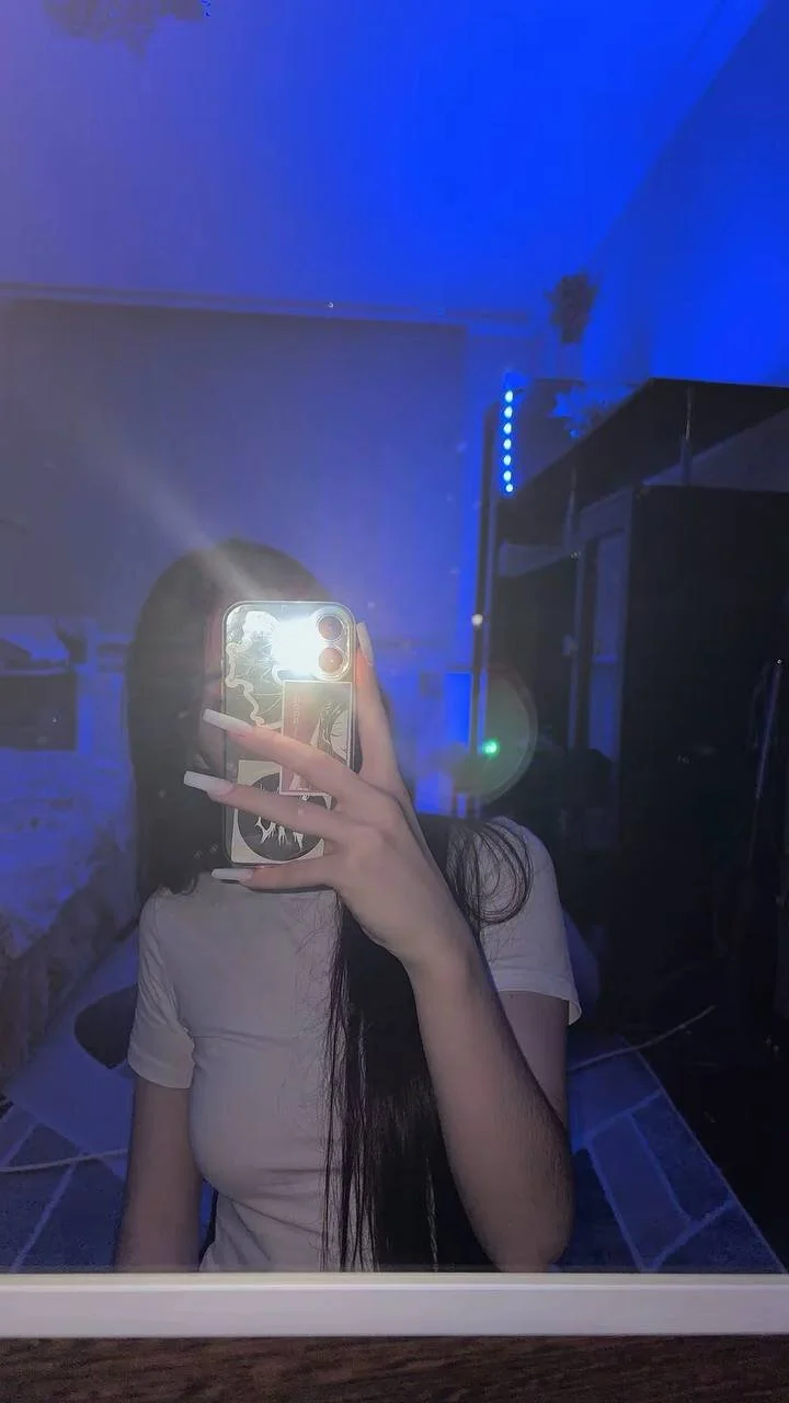 XXX Porn Photo of Nude NiaWelchel 1