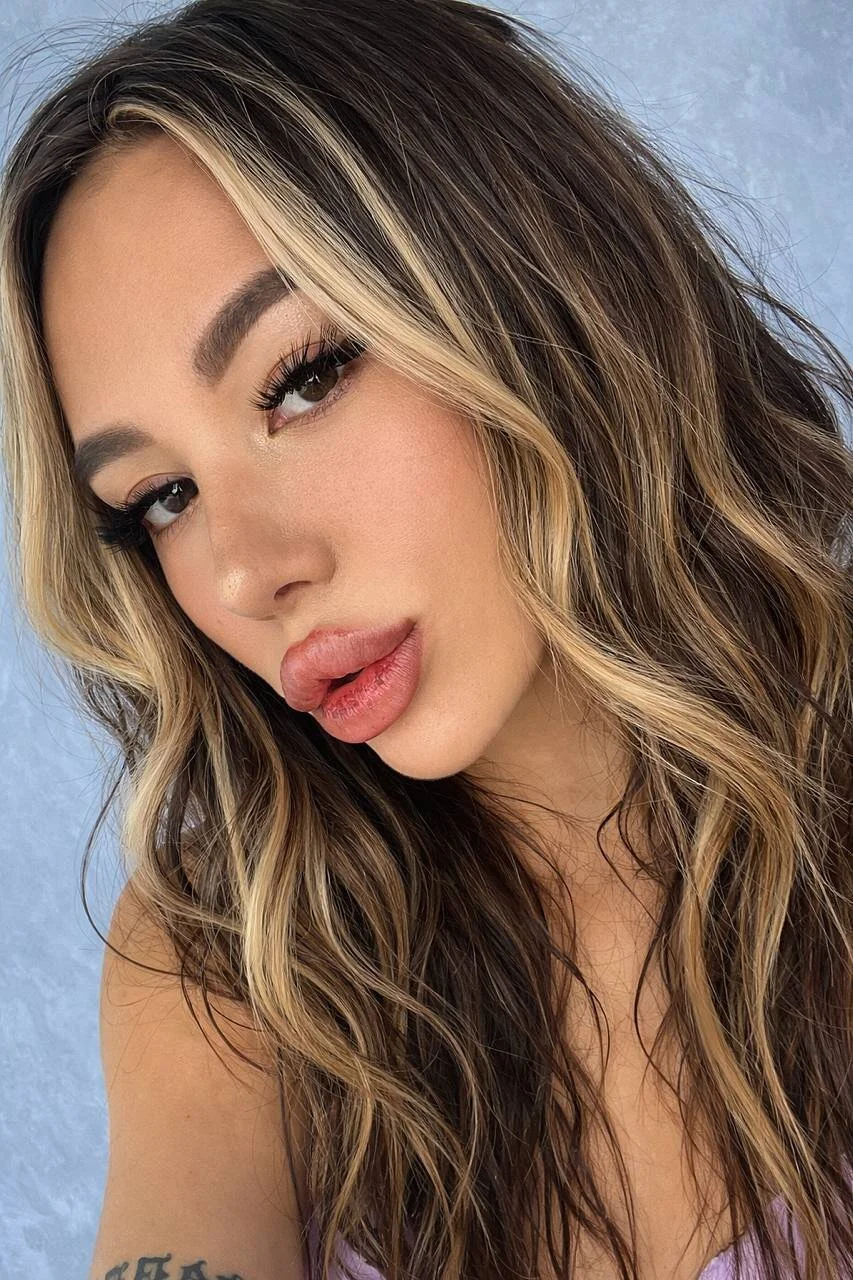 XXX Porn Photo of Nude mary_brentt 15