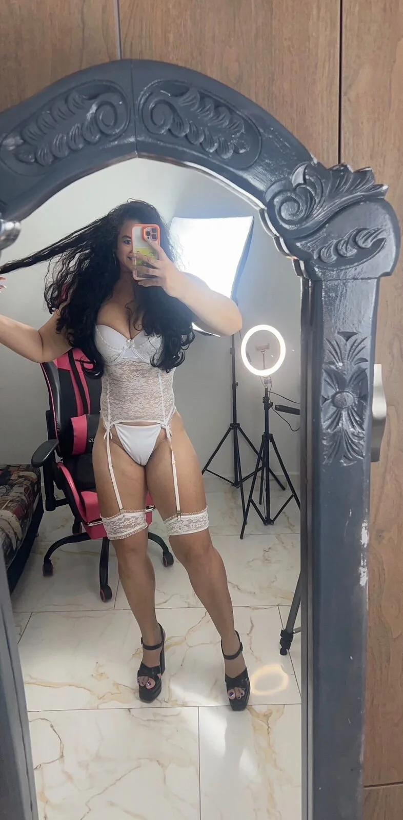 XXX Porn Photo of Nude saranasty 3