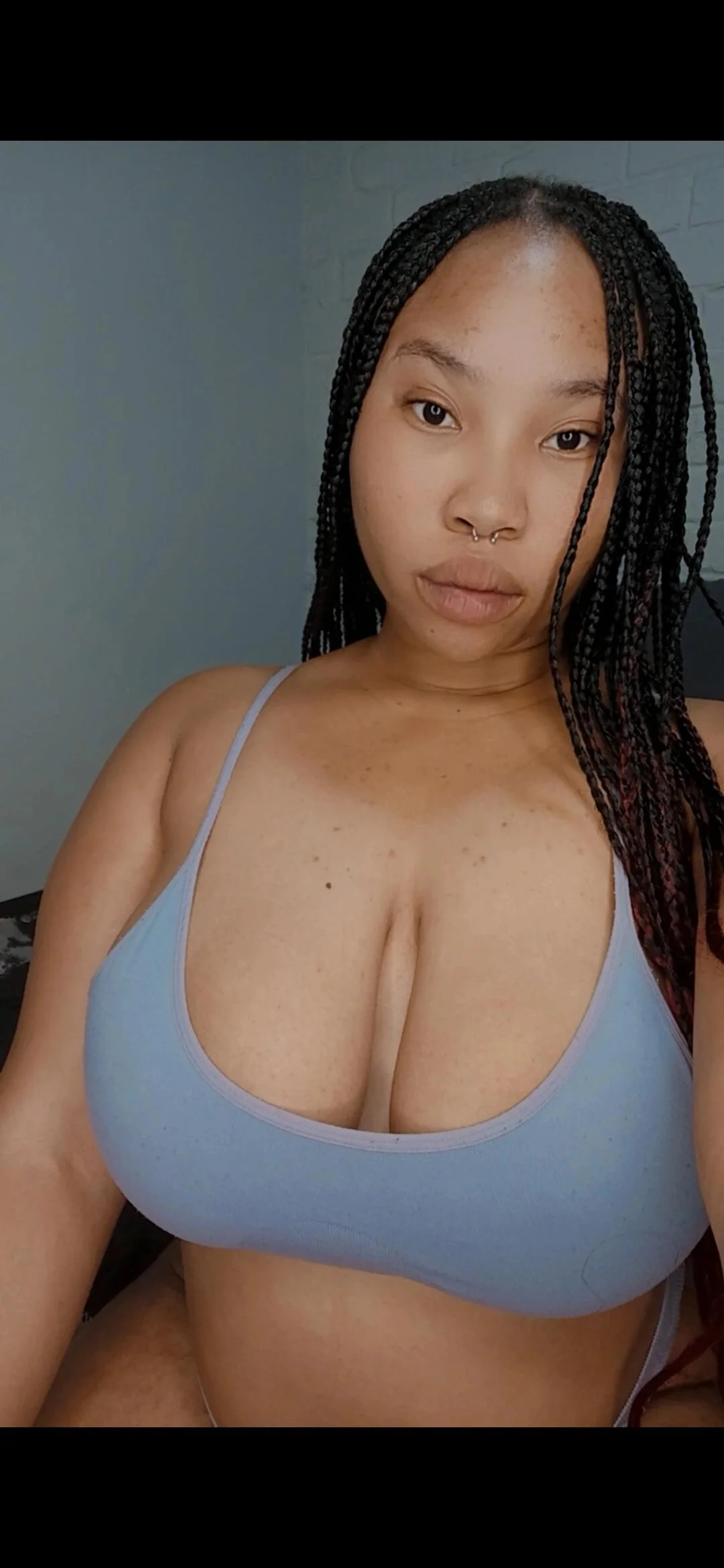 XXX Porn Photo of Nude DrippinCaramelCutie 4