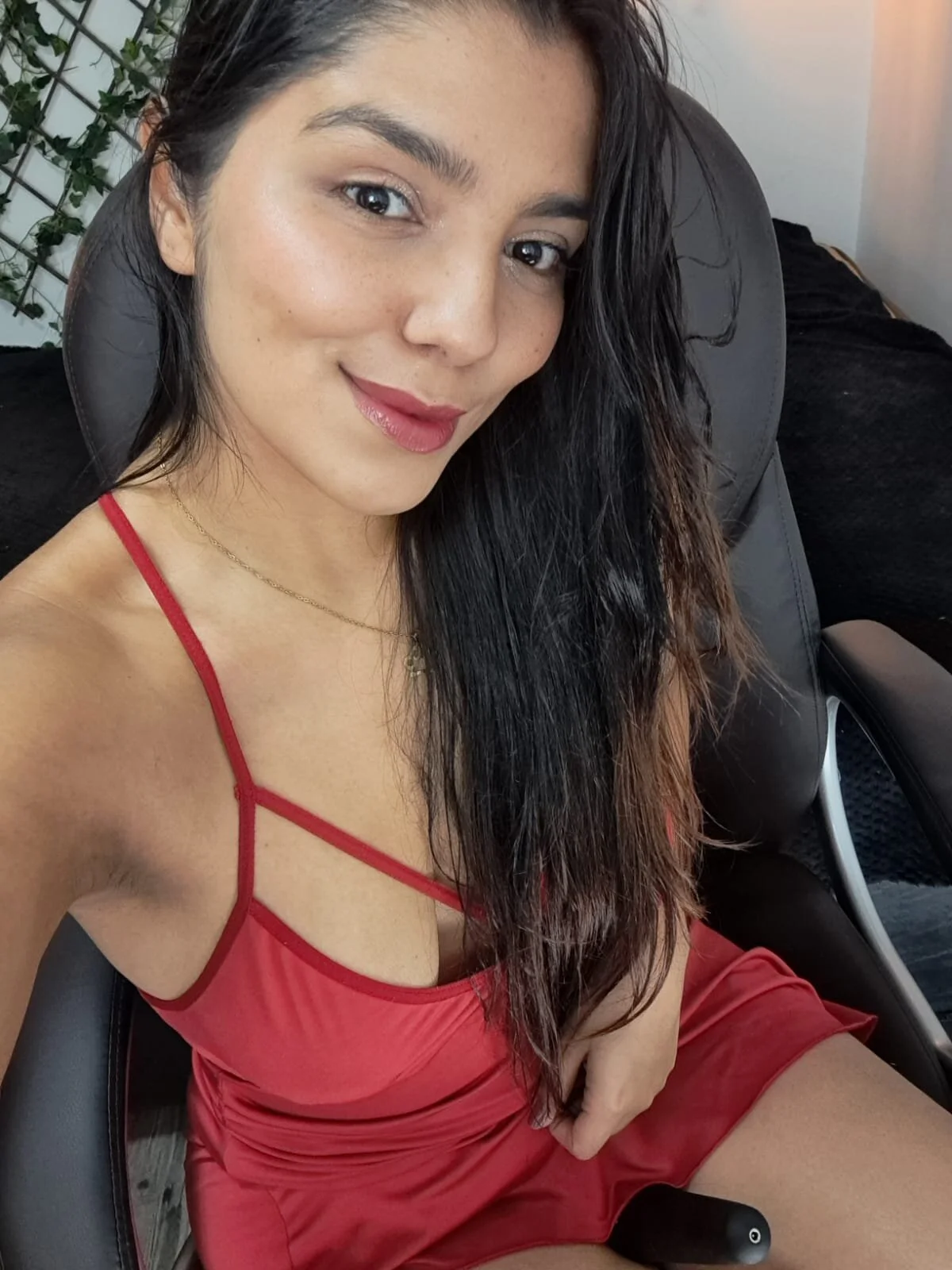 XXX Porn Photo of Nude issa__nassar 14