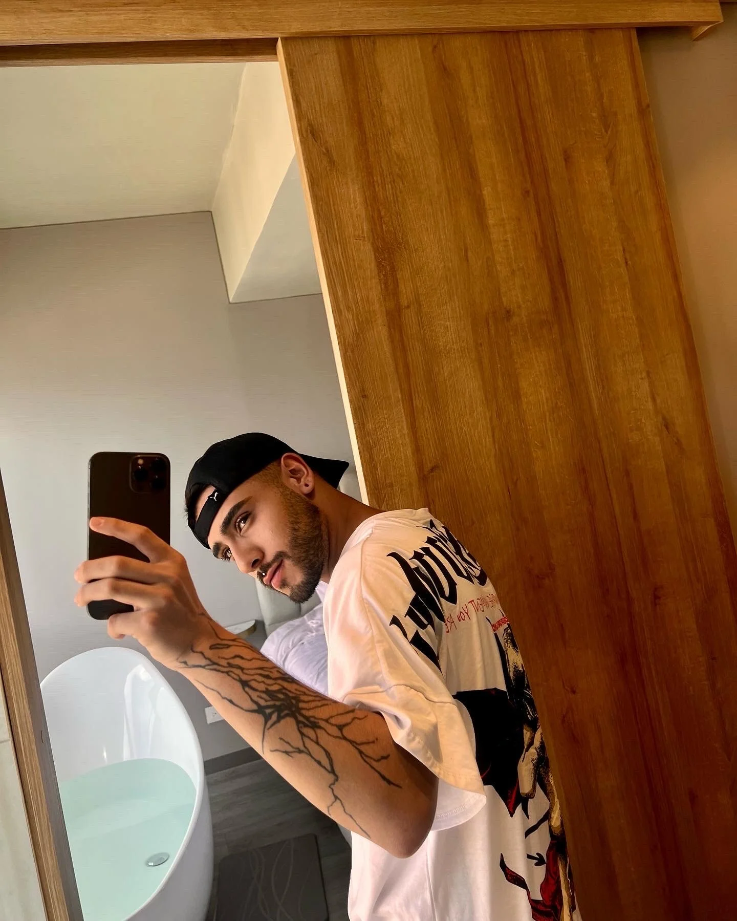 XXX Porn Photo of Nude imferrer 24