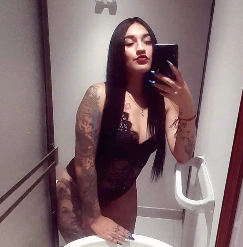 XXX Porn Photo of Nude amelierouss 2
