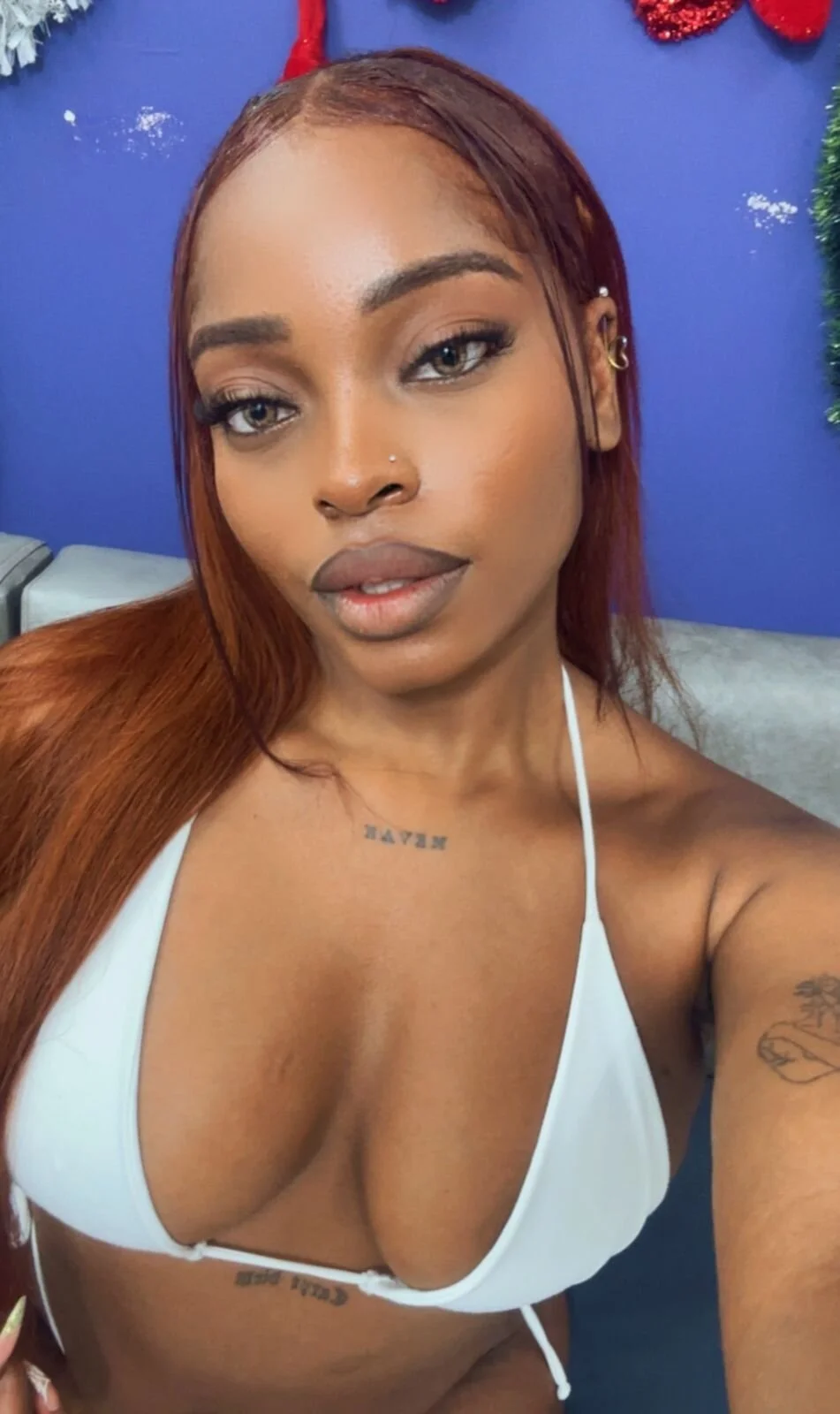 XXX Porn Photo of Nude ShantalGomes 84