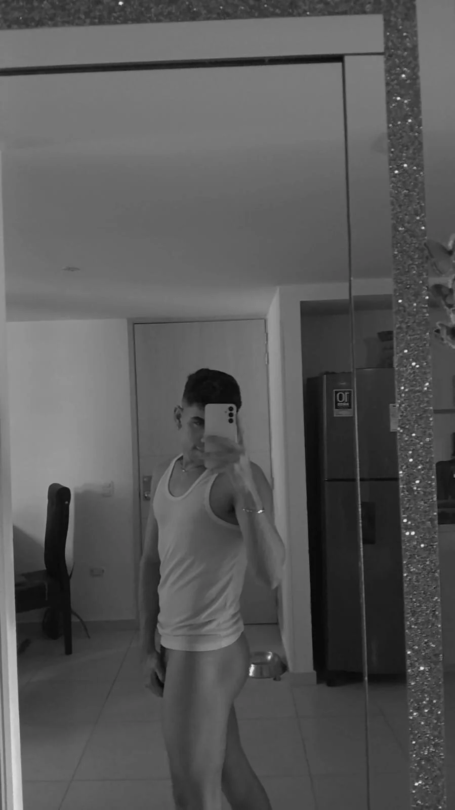 XXX Porn Photo of Nude zack_joness18 45