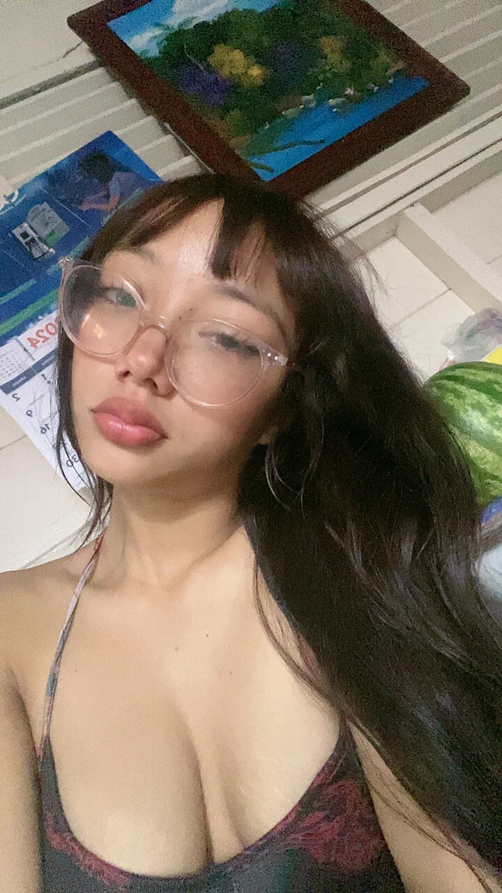XXX Porn Photo of Nude Kuppy14 17