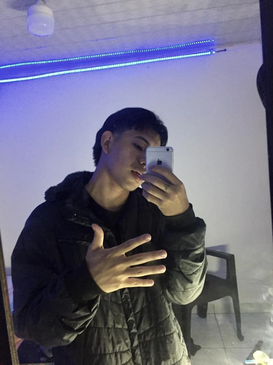 XXX Porn Photo of Nude logannth 3