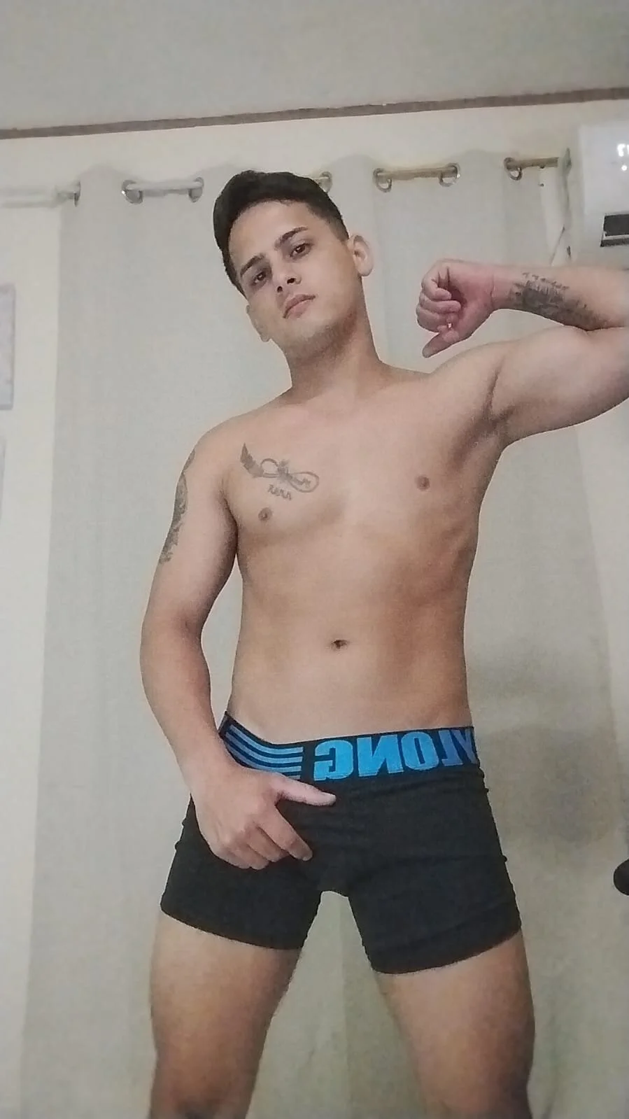 XXX Porn Photo of Nude sexy_andres01 9