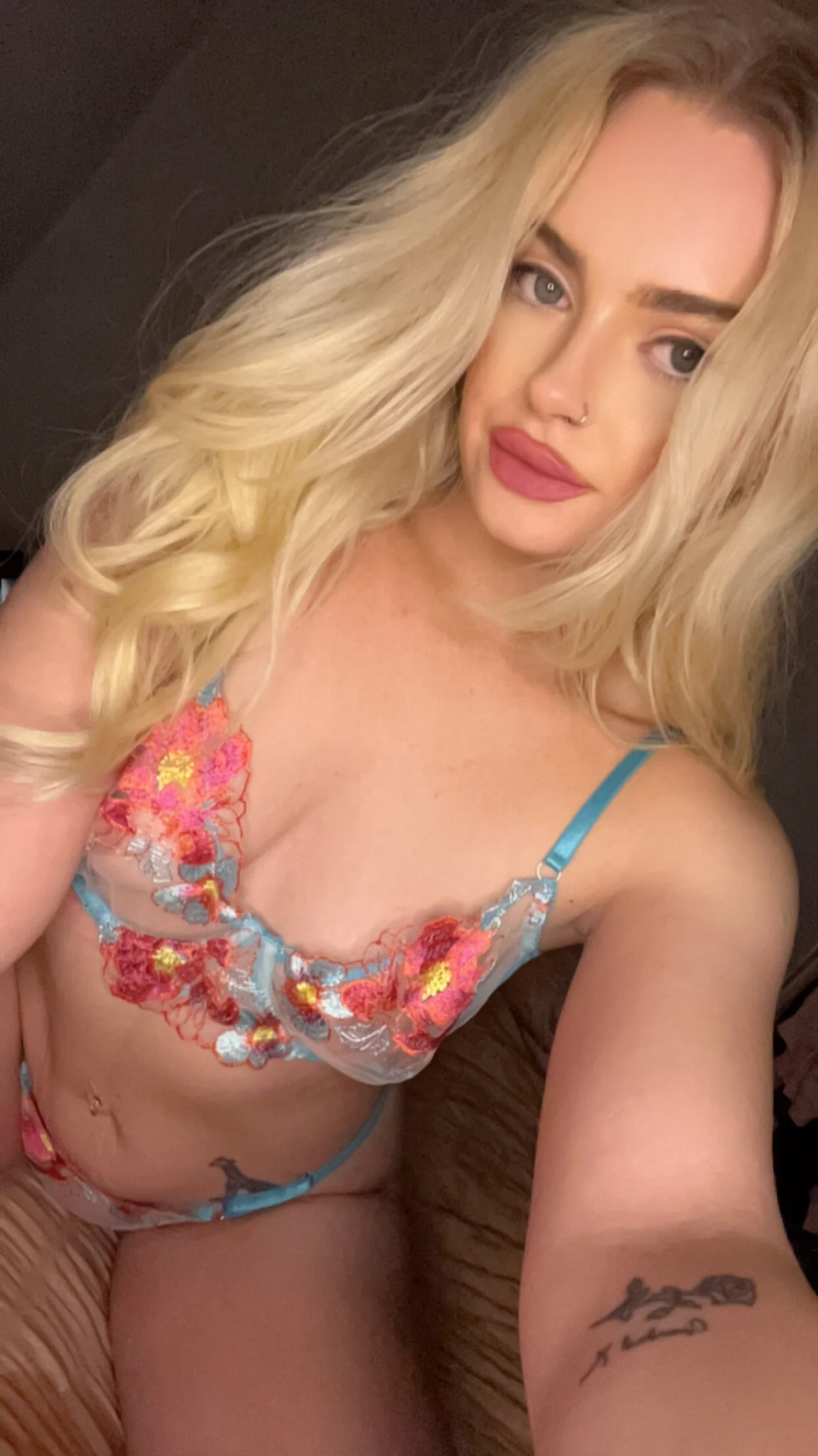 XXX Porn Photo of Nude Annie_Louise 38