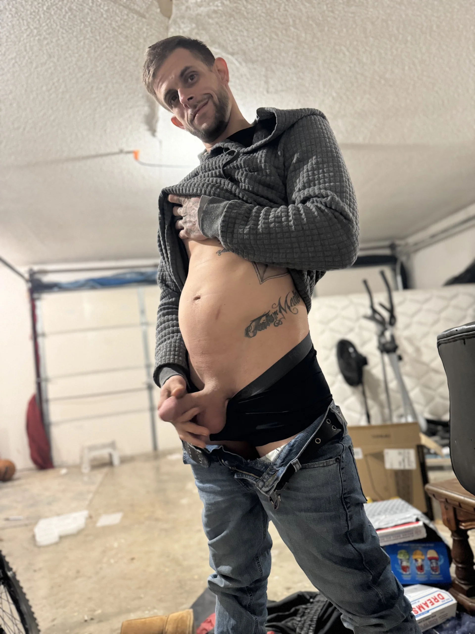 XXX Porn Photo of Nude JpMadness 1