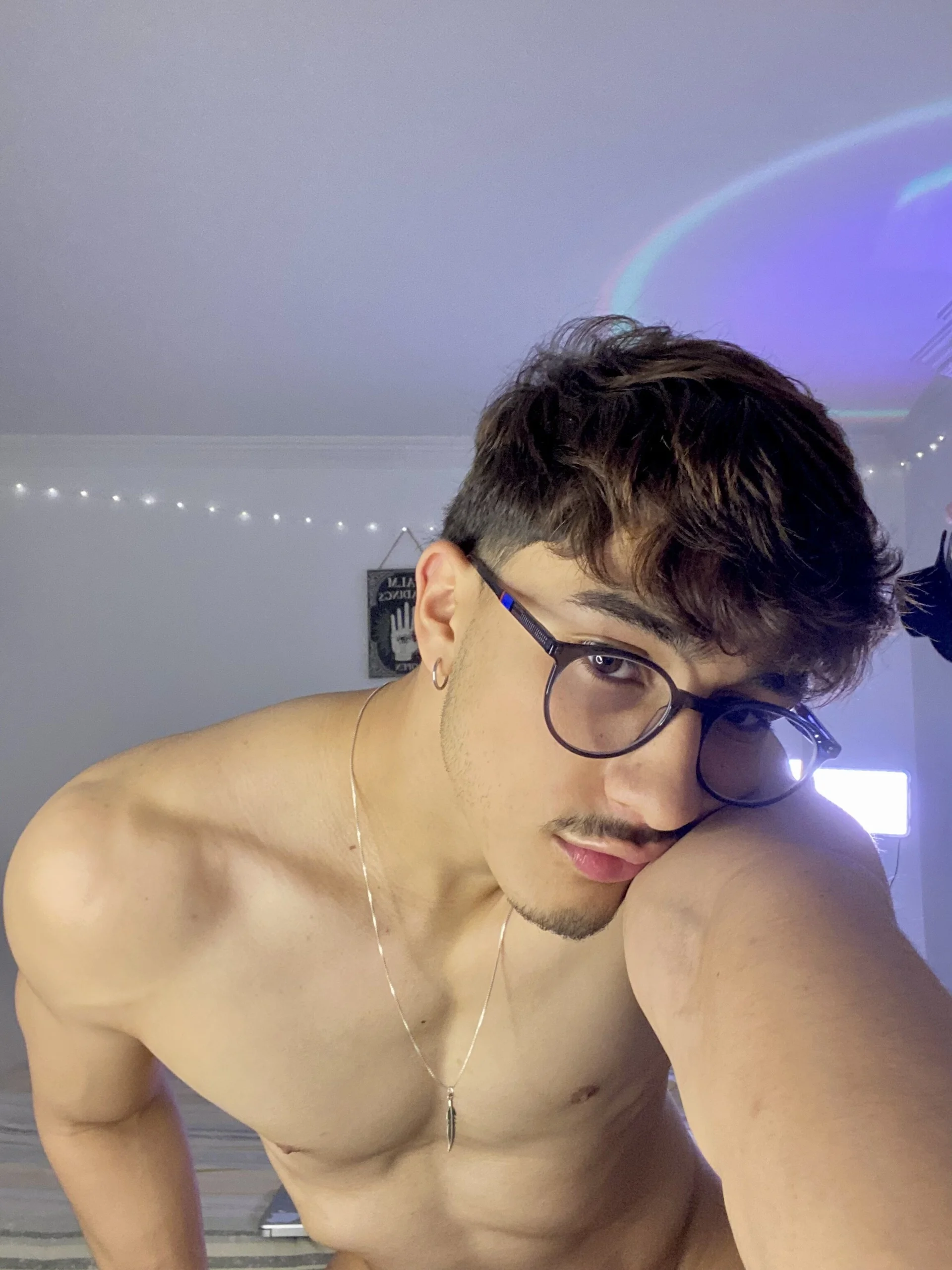 XXX Porn Photo of Nude BiigBlake 9