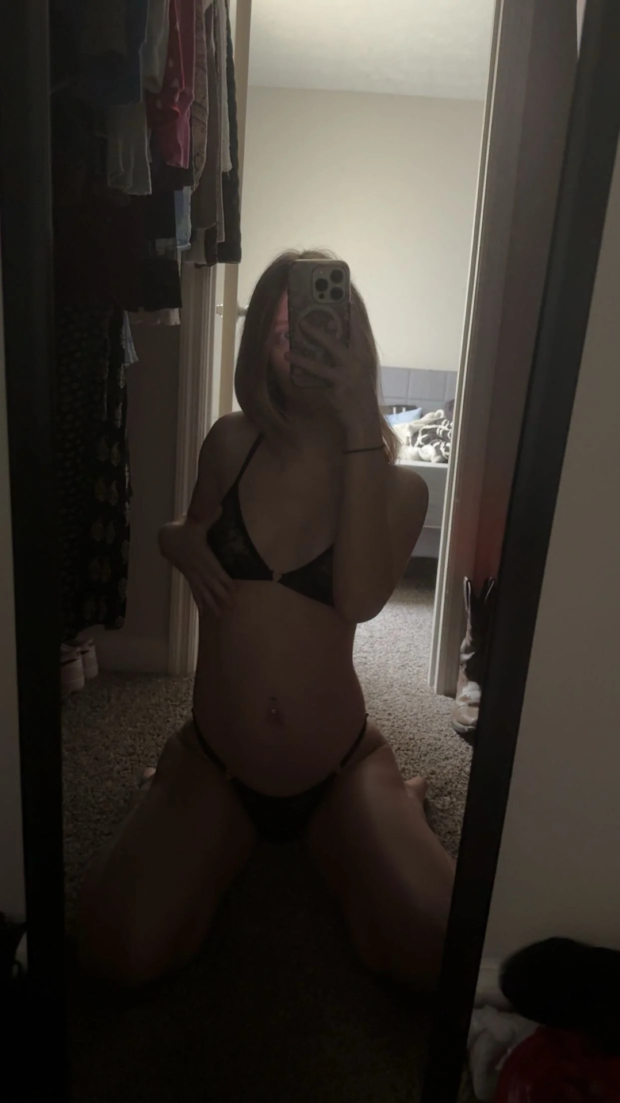 XXX Porn Photo of Nude Mck3nz1e 9