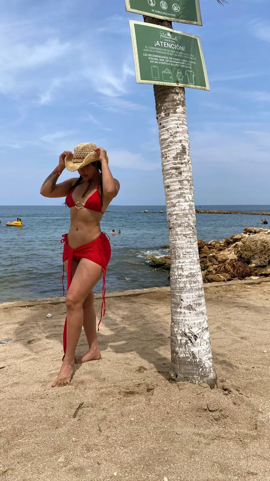 XXX Porn Photo of Nude Bella_ev 2