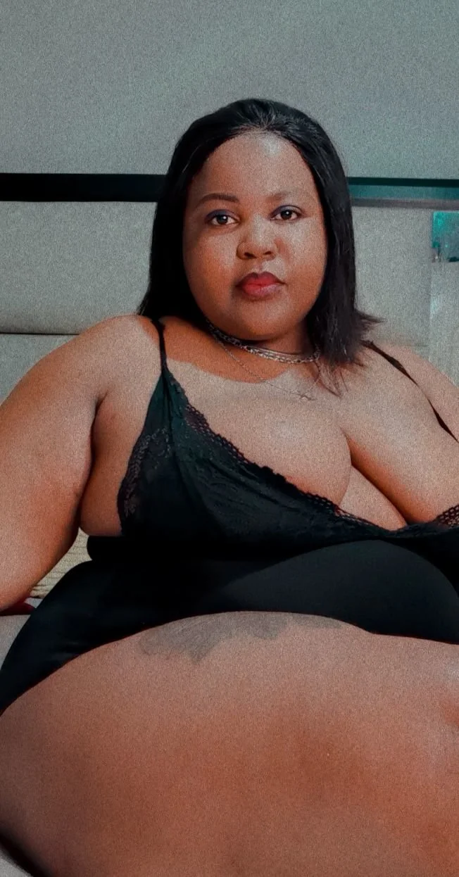 XXX Porn Photo of Nude MissLola27 30
