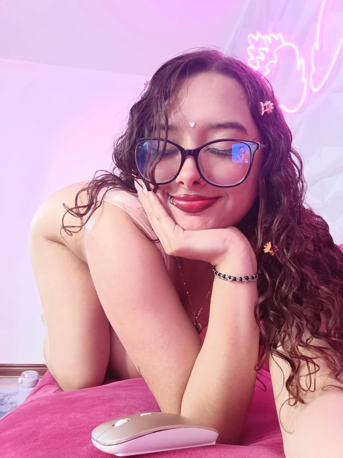 XXX Porn Photo of Nude zafire_gixx 7