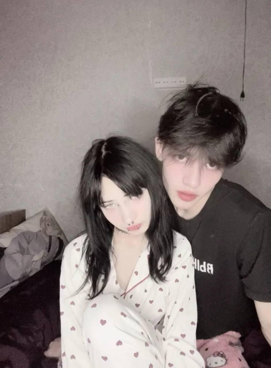 XXX Porn Photo of Nude altycouple 1
