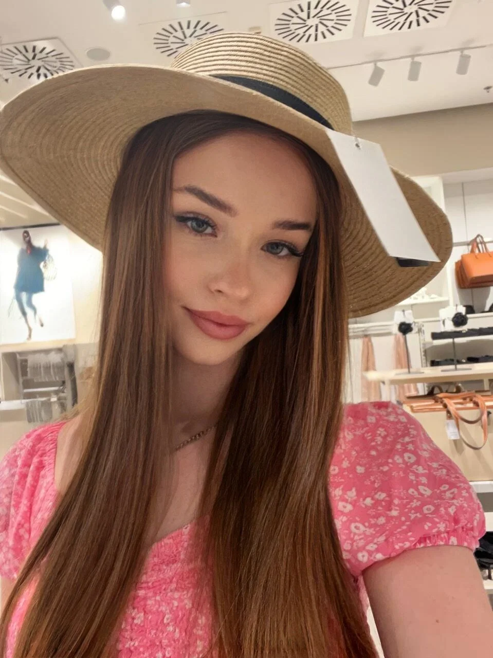 XXX Porn Photo of Nude Milla_Rae 4