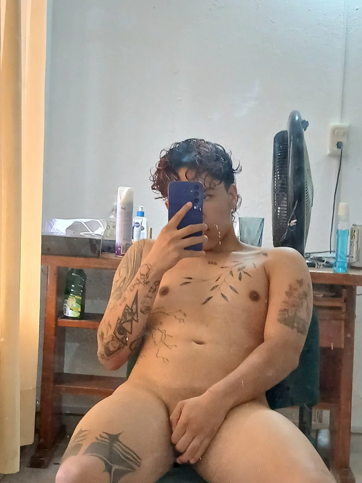 XXX Porn Photo of Nude Dany_Croft 2