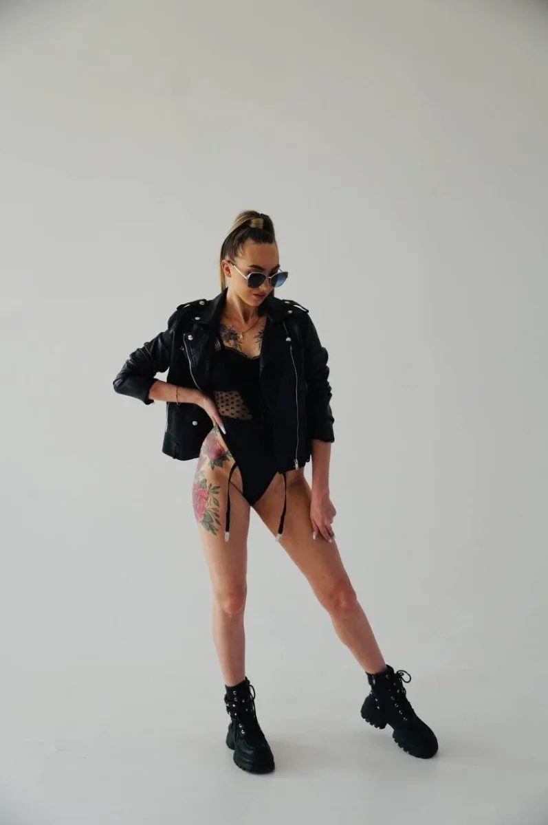 XXX Porn Photo of Nude TeaseBabeXXX 25