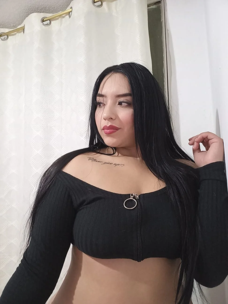 XXX Porn Photo of Nude adara_cute_69 3