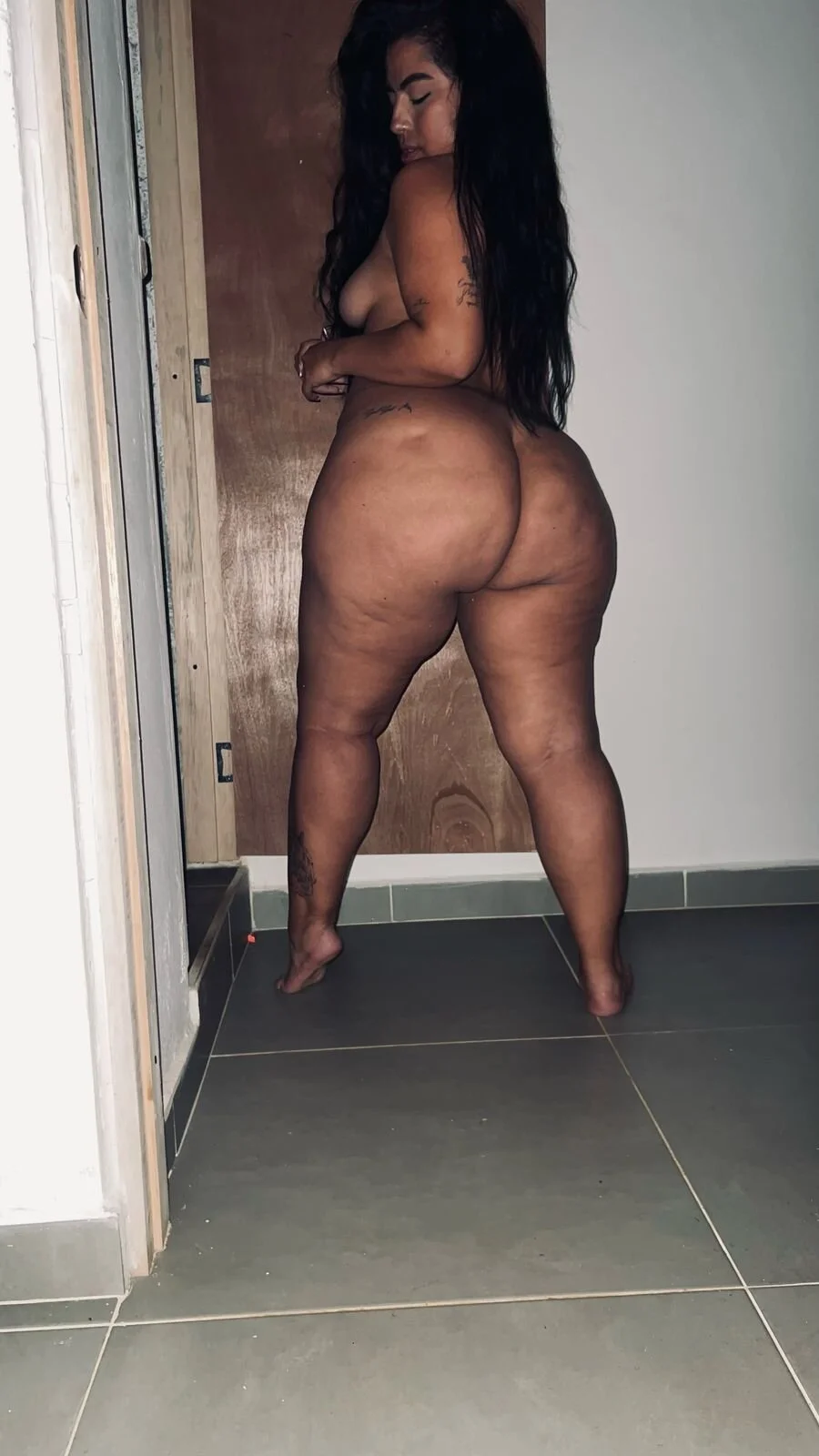 XXX Porn Photo of Nude kiana_cream 464