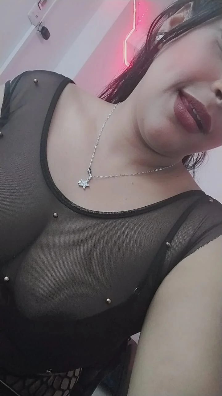 XXX Porn Photo of Nude Danna_Ramiirez 12