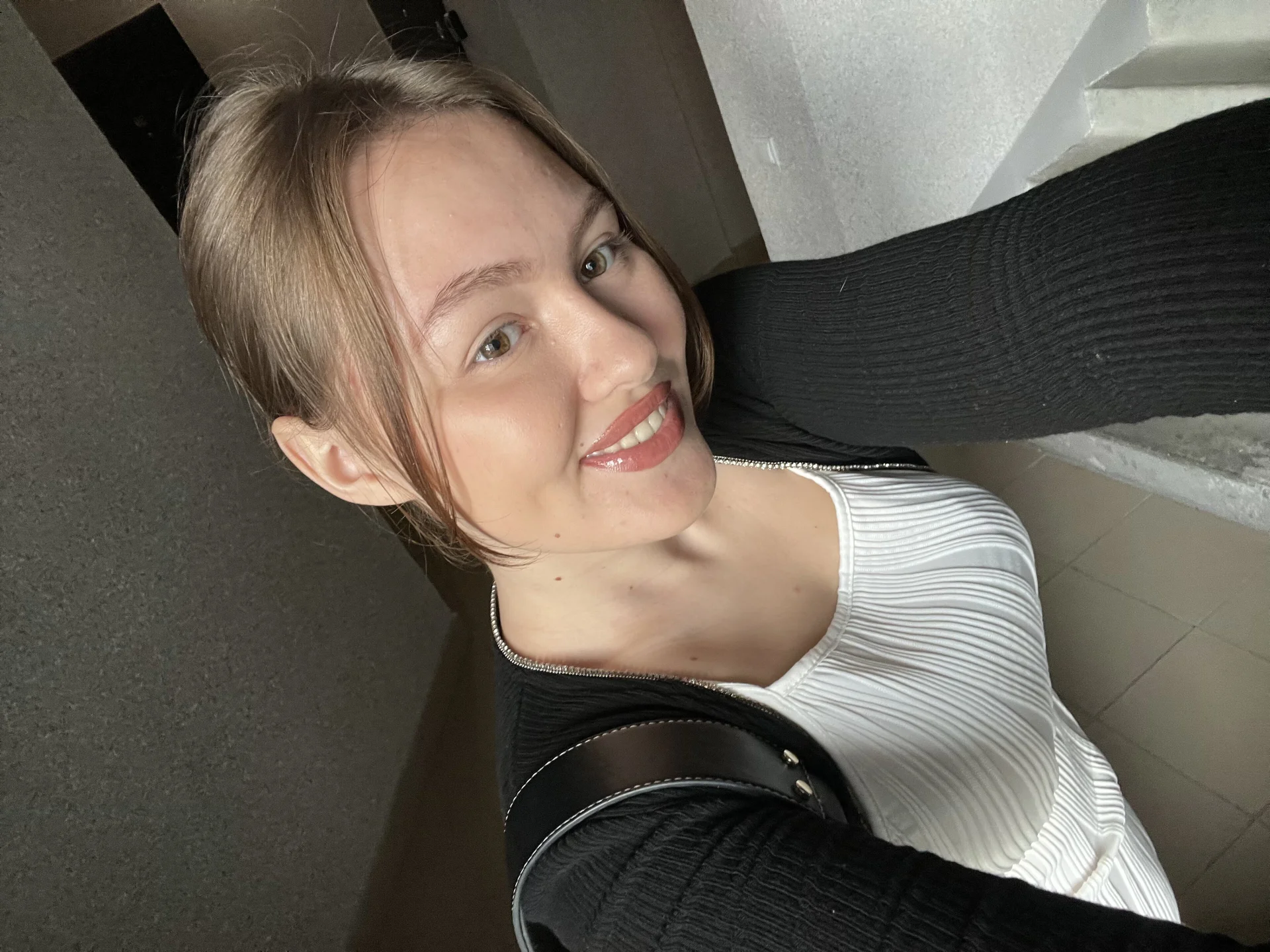 XXX Porn Photo of Nude SunshineEmma 3