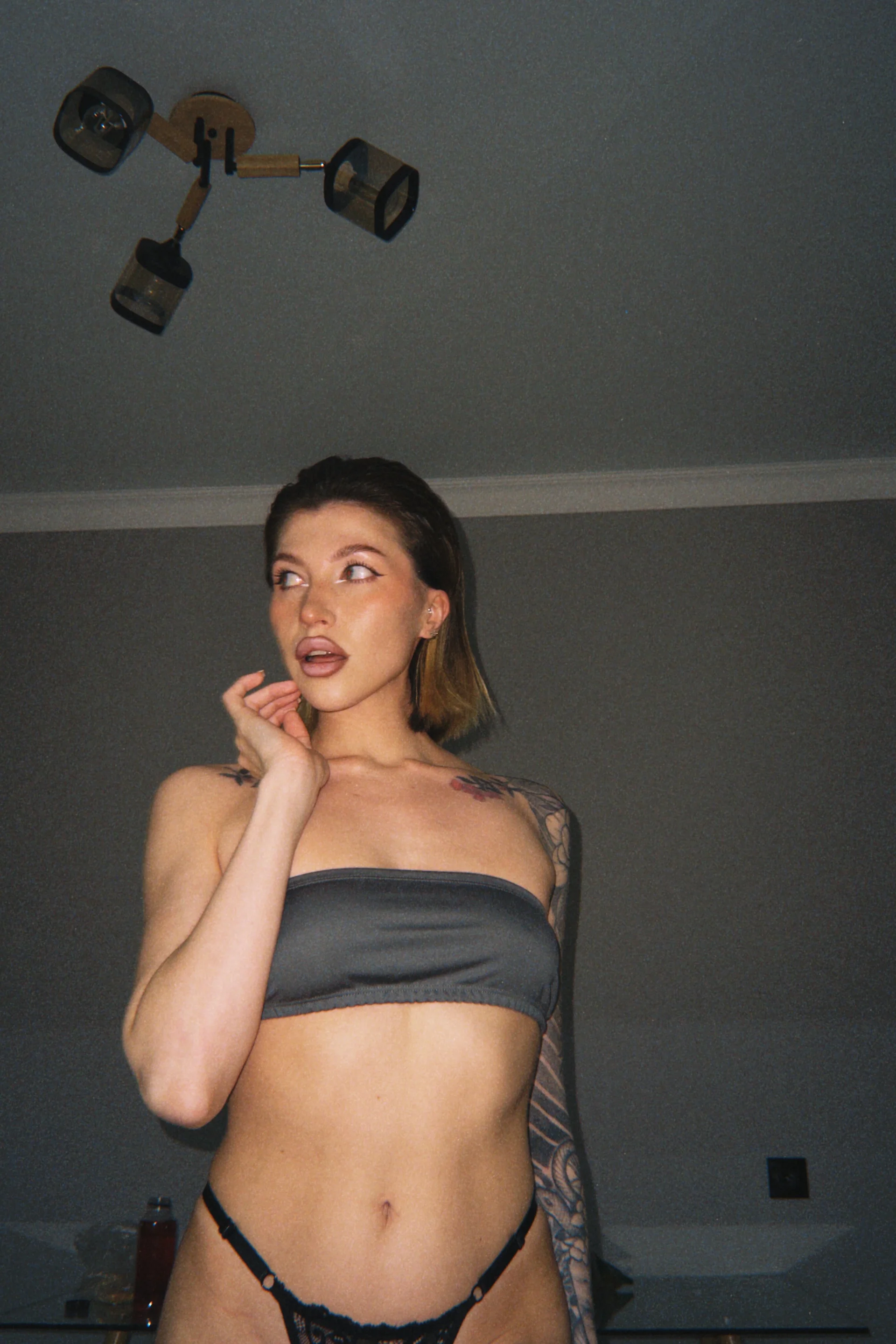 XXX Porn Photo of Nude ellie_miu 21