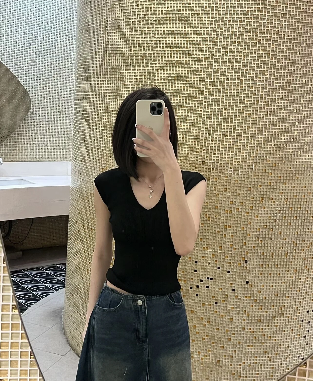 XXX Porn Photo of Nude Krismil3 1