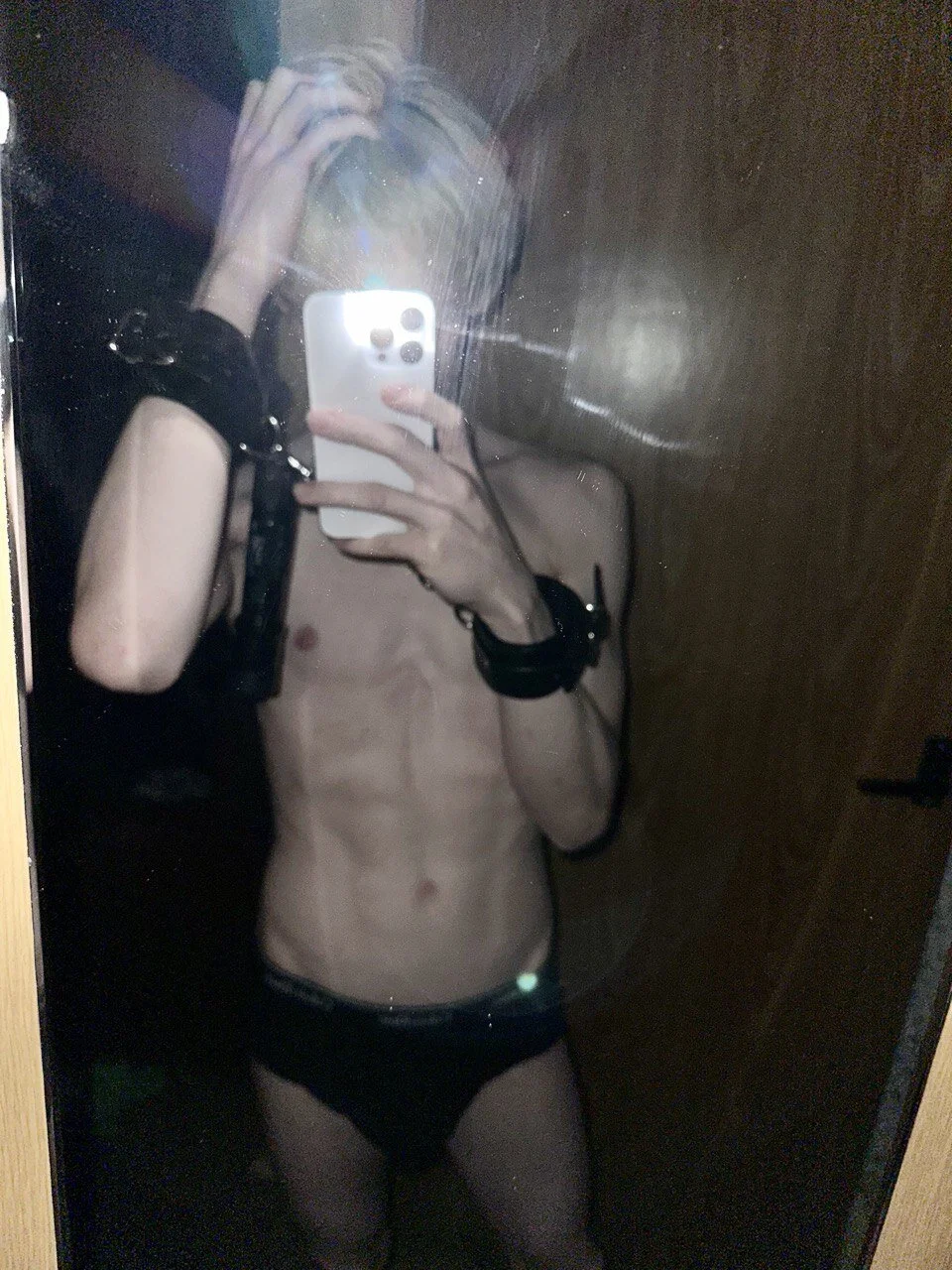 XXX Porn Photo of Nude the-Ricky 8