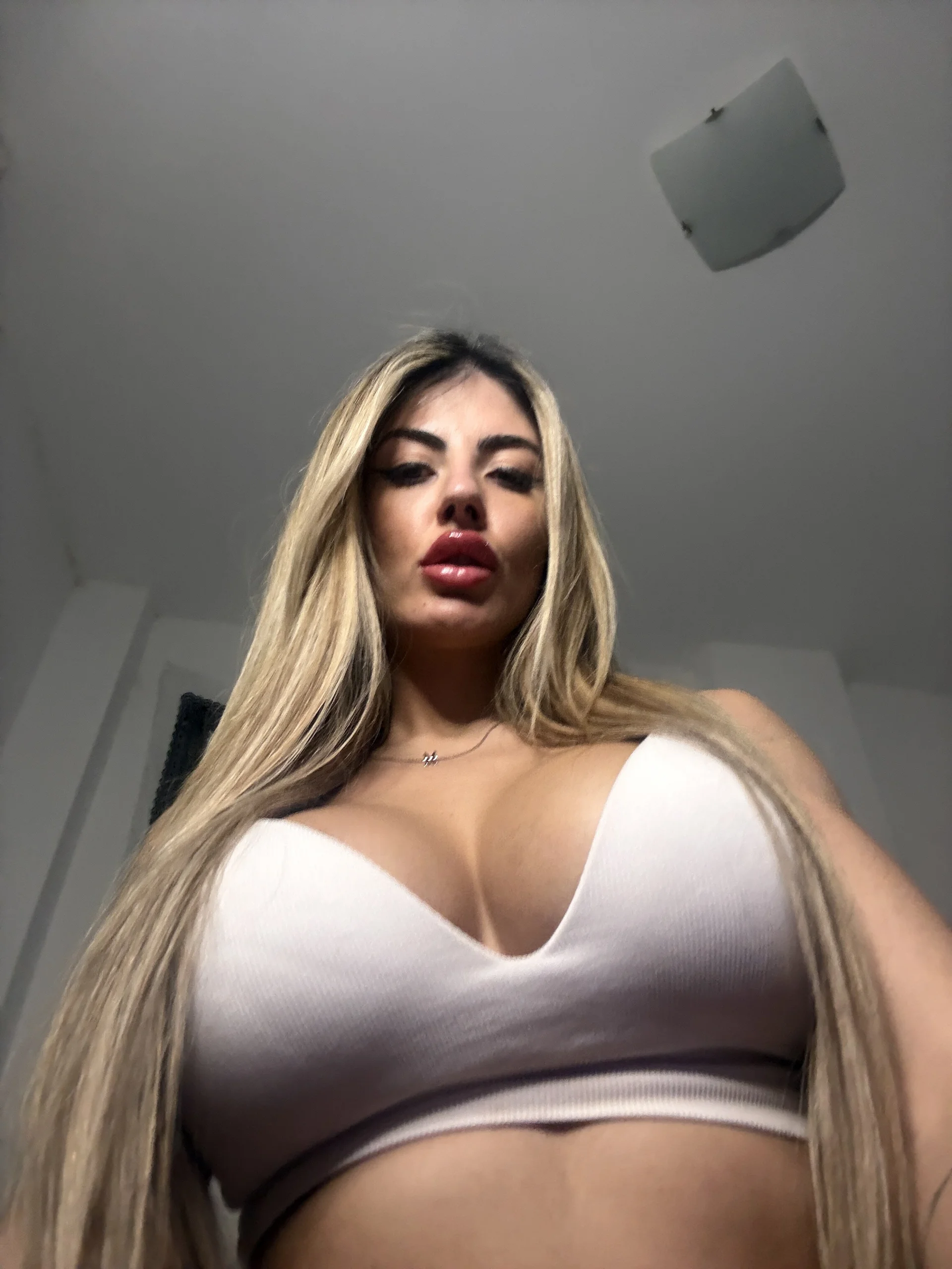 XXX Porn Photo of Nude EternaCharlotteXXX 8