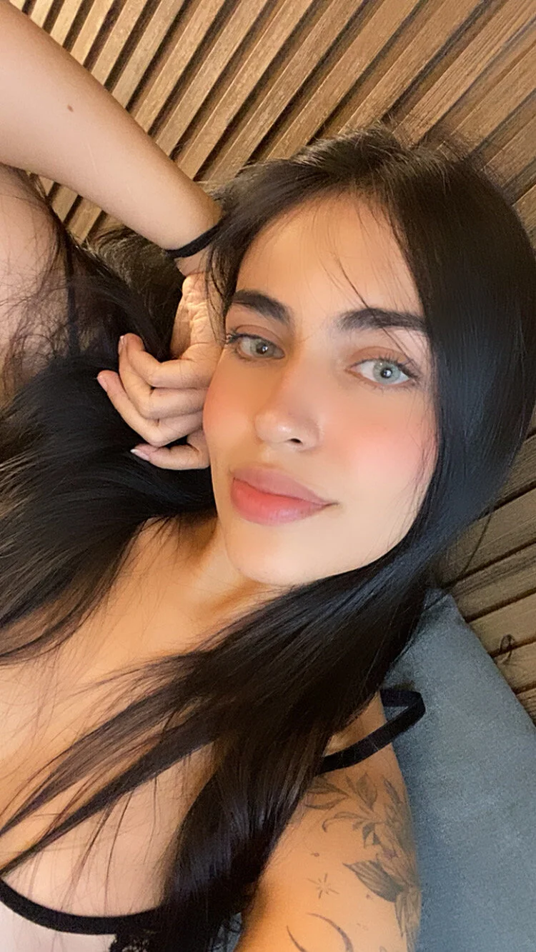 XXX Porn Photo of Nude DaphneUwu 13
